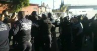 Caos en la México-Pachuca: Policías quitan a manifestantes que rechazan construcción de departamentos