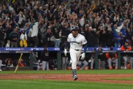 Mariners outlast Tigers in 15-inning battle to reach ALCS