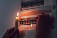 Corte de luz en la región Metropolitana afecta a más de 30 mil hogares: revisa las comunas más afectadas