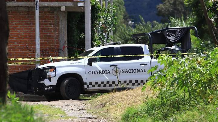 Hallan cuerpo semiemplayado en barranca de la colonia El Salvador