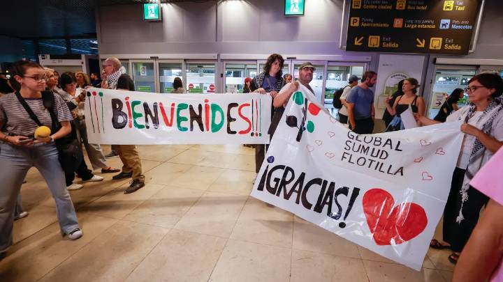 Llegan a Madrid los 21 primeros activistas españoles de la Flotilla