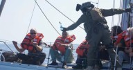 Al menos 22 activistas de la Flotilla detenidos por Israel están en huelga de hambre