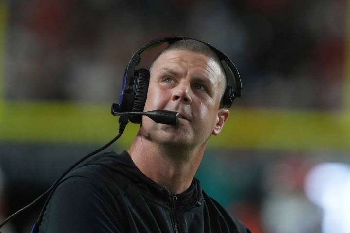 Florida fires coach Billy Napier after four-year run that ends with a 22