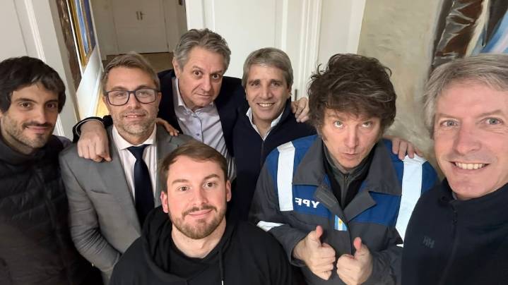 Tras la victoria electoral, los analistas insisten en que el Gobierno debe sumar reservas y bajar las tasas de interés