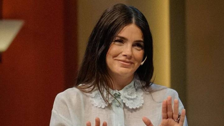 Natalie Pérez reveló en "Otro día perdido" que su primer beso lo dio en la ficción antes que en la vida real