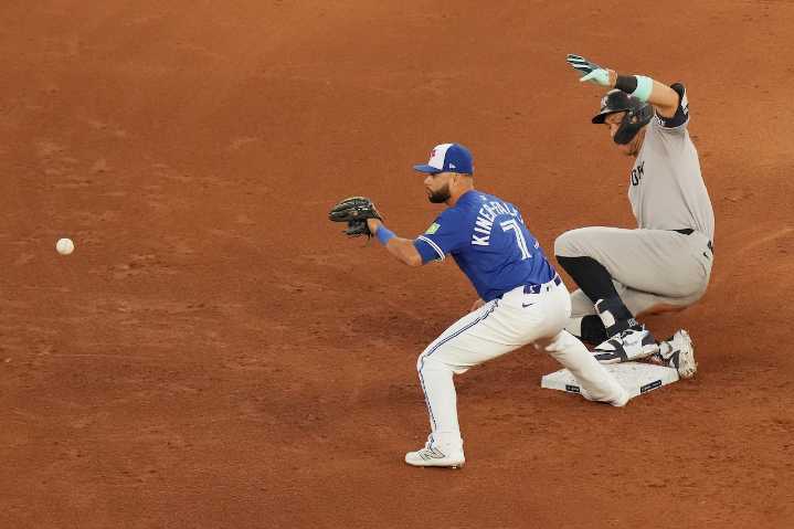 Where to stream the Yankees vs. Blue Jays ALDS, Game 2, today for free