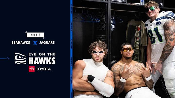 PHOTOS: Eye On The Hawks - Behind The Scenes From The Week 6 Win In Jacksonville