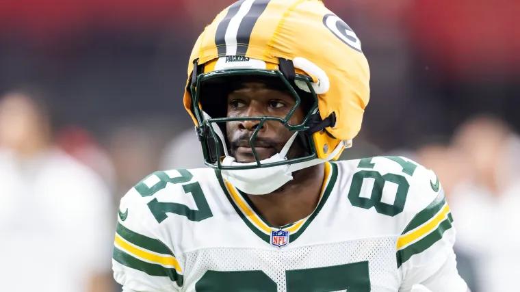 2 Packers wear very different-looking helmets than their Green Bay teammates