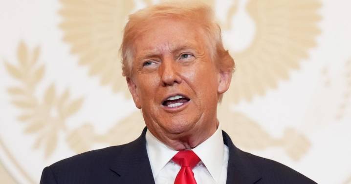 Legal questions over Trump plan to pay troops amid shutdown