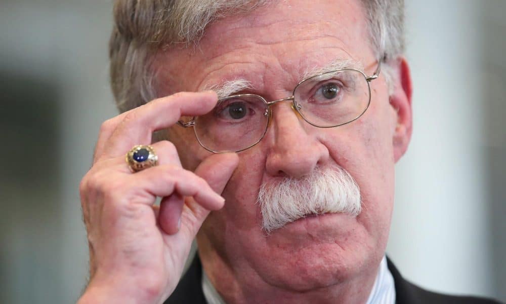 El Departamento de Justicia pedirá imputar a John Bolton, exasesor de Trump, según CNN