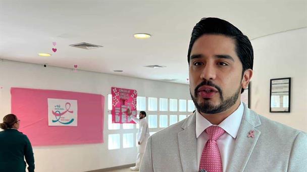 Concientizan sobre el cáncer de mama en Hospital Materno