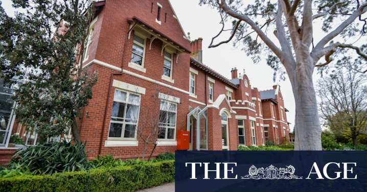 Ballarat Grammar School abuse scandal: School banned from accepting new boarders after abuse allegations