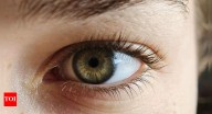 How to grow eyelashes naturally at home in 2 weeks