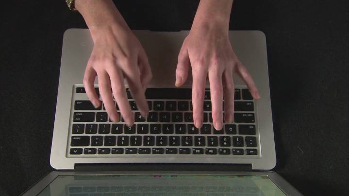 Connersville photographer arrested on allegations of fondling, photographing children nude