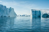 Miles de galones de desechos nucleares están enterrados bajo el hielo de Groenlandia: a 30 metros de profundidad se encuentra Camp Century