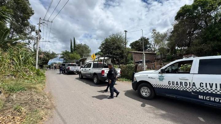 Detienen a ocho personas con un arsenal en Puruándiro