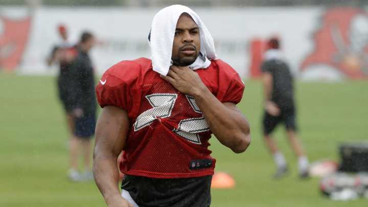 Fallece Doug Martin, Leyenda de los Bucaneros de Tampa Bay en la NFL