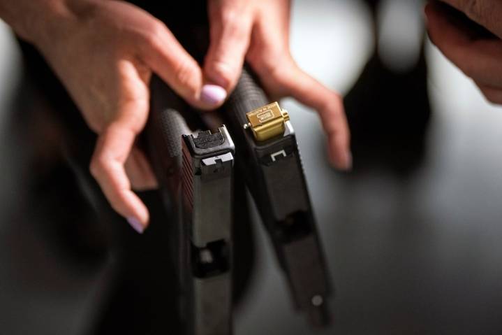 Gun groups sue after Gov. Newsom signs law to ban handguns that can convert to machine guns