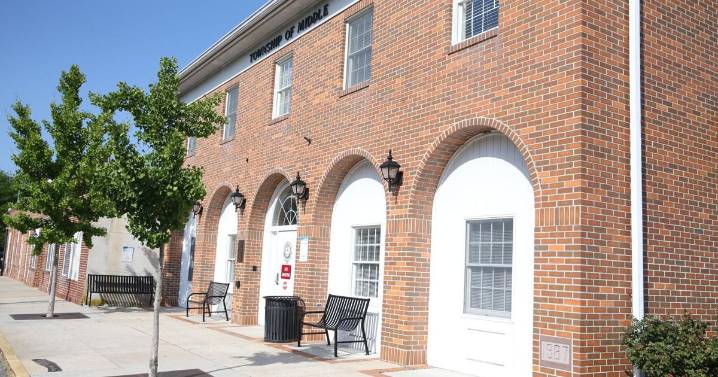 Middle extends shared service agreement with North Wildwood for construction official