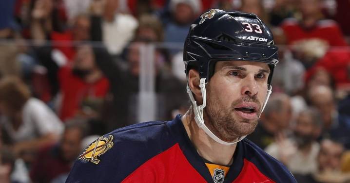 Former Canuck Willie Mitchell accused of sexual assault