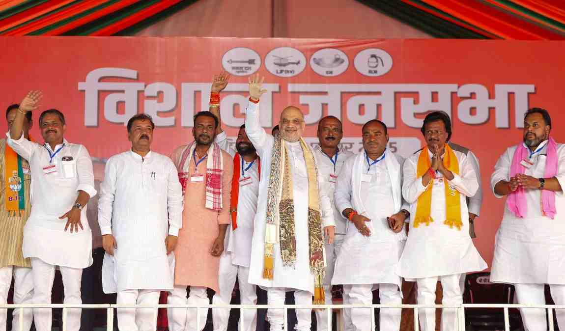 Bihar polls: Amit Shah, Tejashwi Yadav hold parallel rallies acro...