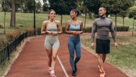 Caminata japonesa: qué es y por qué se ha vuelto tendencia para el bienestar integral