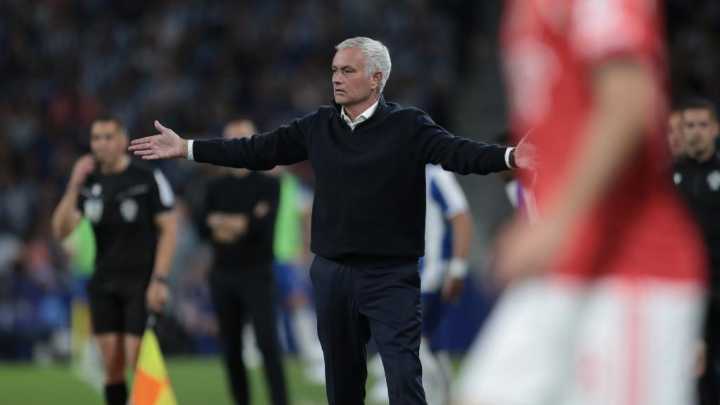 Mourinho acaba con el pleno del Oporto mediante un empate a cero