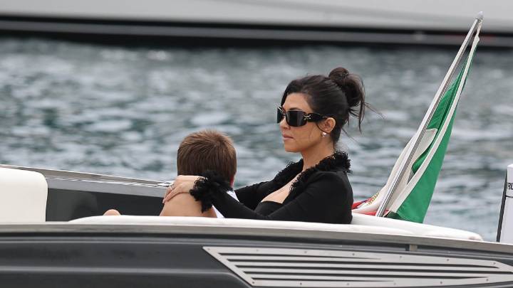 Kourtney Kardashian shares update on co-parenting with Scott Disick – NBC10 Philadelphia