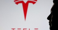 Las acciones de Tesla caen por la presión sobre los márgenes pese a ventas récord