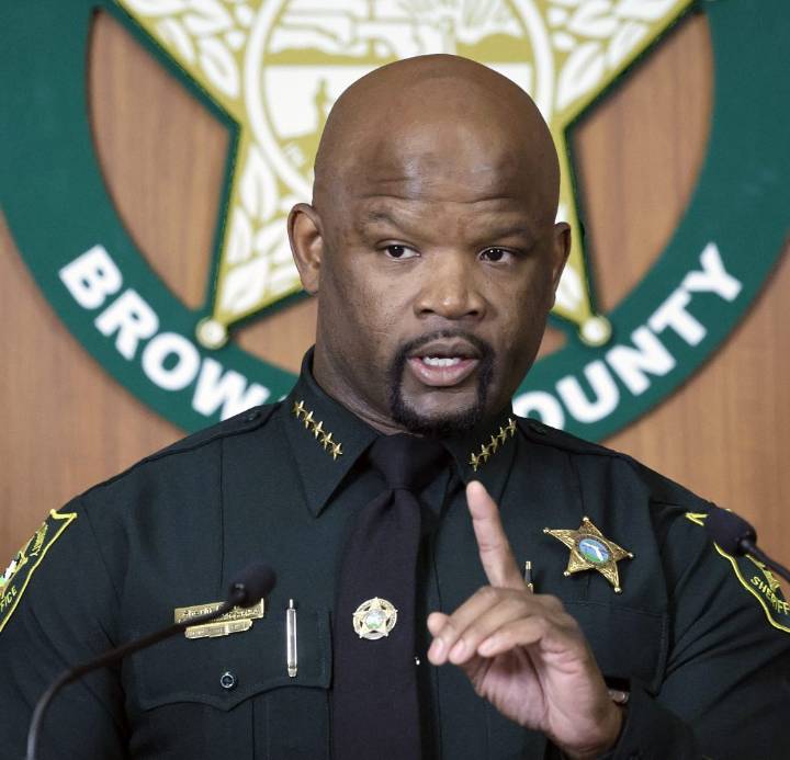 Sheriff taken off prosecutors' list of witnesses who lack credibility