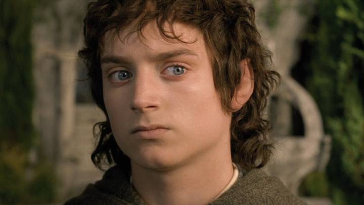 Elijah Wood Knows Way Too Many Details About LOTR's Hunt For Gollum Movie To Not Be In It, So What's Happening?