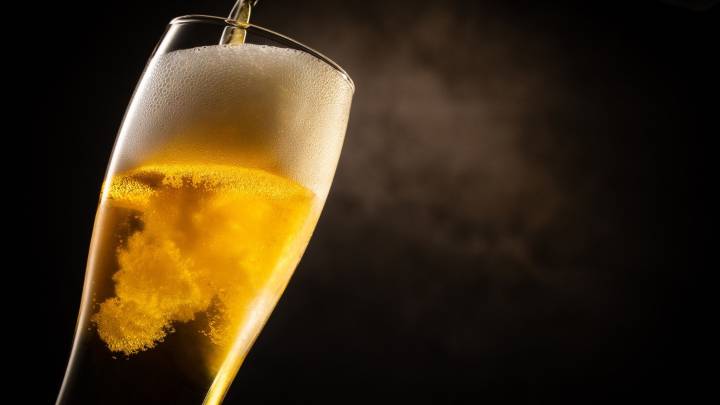 Estas personas tienen que dejar ya de beber cerveza para toda su vida: lo piden los expertos