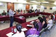 En Colima, actualizan a figuras educativas estatales en derechos humanos