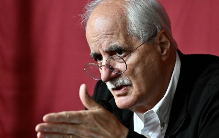 Una encuesta le otorga doce puntos de ventaja a Jorge Taiana sobre Diego Santilli