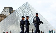 Cinco nuevos detenidos en Francia tras robo de Louvre