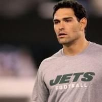 Ex-NFL QB Sanchez in hospital after reported stabbing
