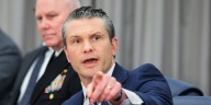 Every News Network & Publication Refusing to Sign Pentagon Pledge, Plus 1 That Did | Donald Trump, Pete Hegseth 