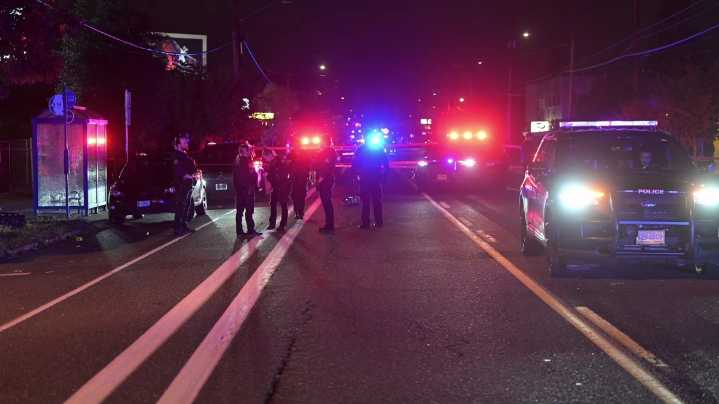 Man suffers life-threatening injuries after shooting in Southeast Portland