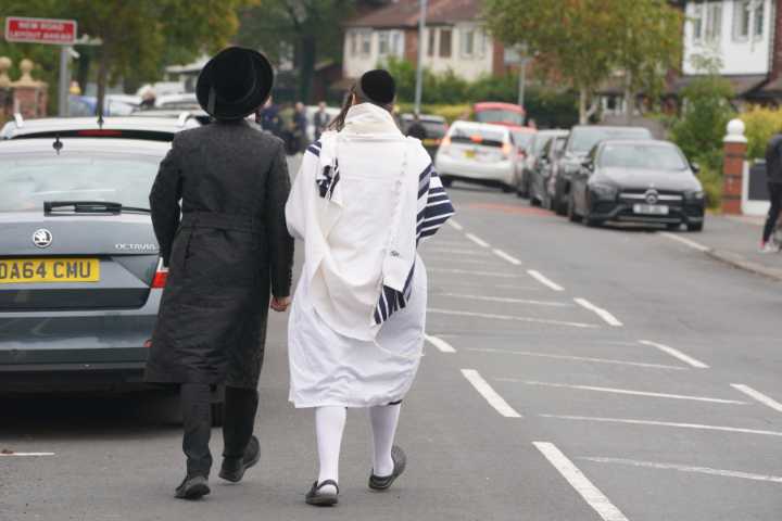 British police say deadly rampage at UK synagogue was a terrorist attack