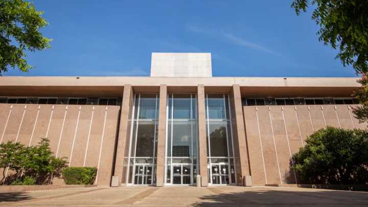 Texas judges can now refuse to perform same