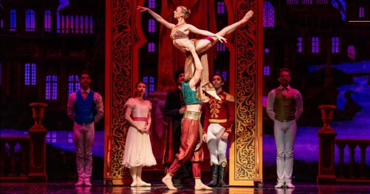 Clara’s Chicago dream: Joffrey Ballet's reimagined 'Nutcracker' returns to Lyric