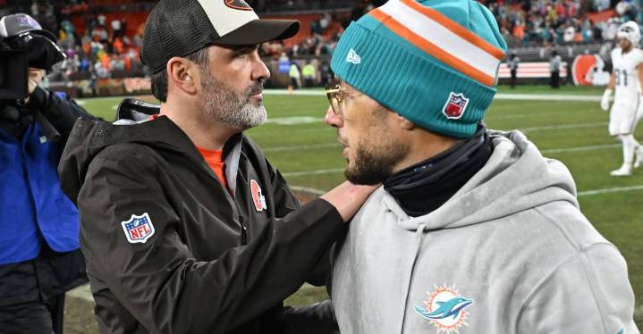 Cleveland Browns vs. Miami Dolphins Week 7 Predictions – Wind, rain, and bad football, someone has to win