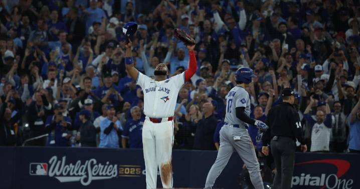 Blue Jays beat Dodgers to take lead in World Series