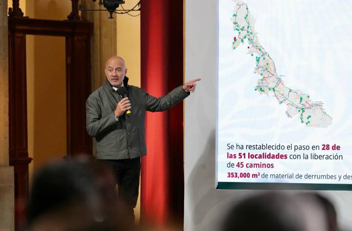 Solo tres localidades siguen incomunicadas en Puebla: SICT