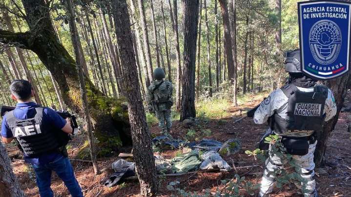 Aseguran arma y equipo táctico durante operativo en Guadalupe y Calvo