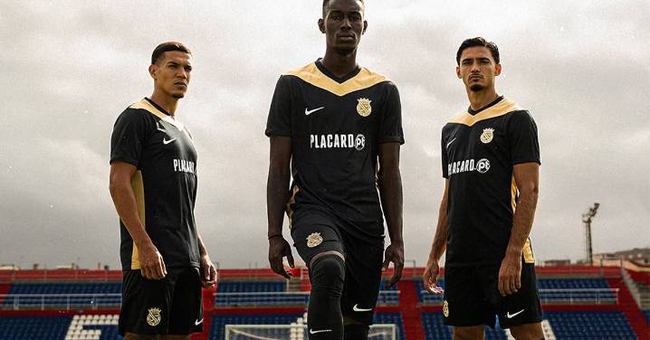 Alverca, el club portugués de Vinícius, lanza un uniforme contra el racismo
