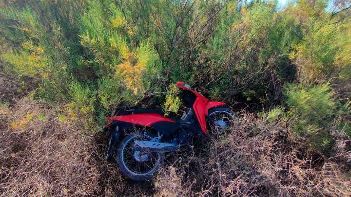 Añatuya: detienen a dos sujetos y recuperan una moto robada