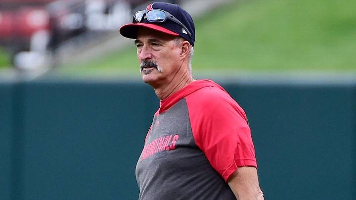 Mike Maddux leaving Texas Rangers for Los Angeles Angels