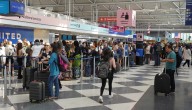 O'Hare flights delayed as government shutdown hits staffing