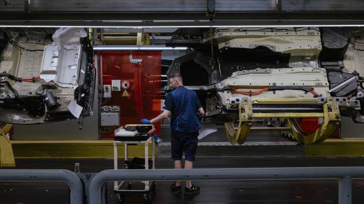 German carmakers get EV tax boost before summit with Merz